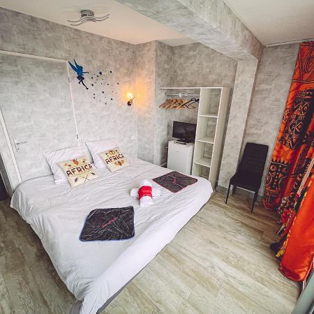 Africa Panoramique By Carl-Emilie Hotel เอปินาล ภายนอก รูปภาพ