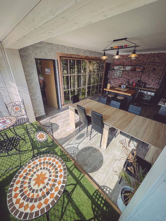 Africa Panoramique By Carl-Emilie Hotel เอปินาล ภายนอก รูปภาพ
